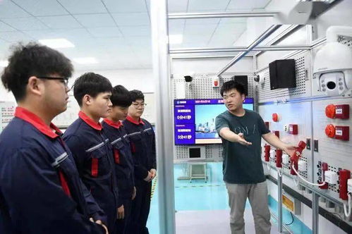 大力發(fā)展職業(yè)教育，以專業(yè)咨詢服務(wù)賦能經(jīng)濟高質(zhì)量發(fā)展